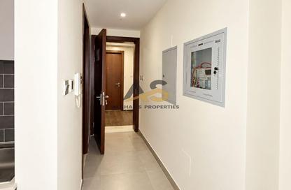 Apartment - Studio - 1 for rent in Al Souk Al Kabeer - Bur Dubai - Dubai