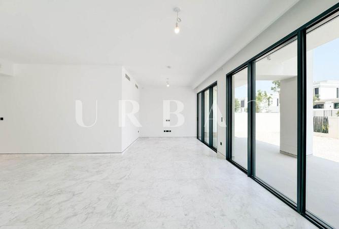 78592687 - Property Image 3