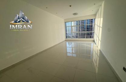 Apartment - 1 Bedroom - 2 Bathrooms for rent in Al Khan Corniche - Al Khan - Sharjah Apartment - 1 Bedroom - 2 Bathrooms for rent in Al Khan Corniche - Al Khan - Sharjah