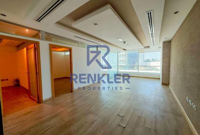 100835671 - Property Main Image