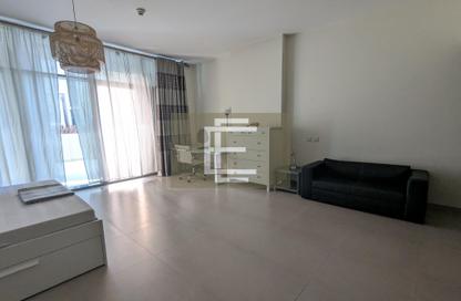Apartment - Studio - 1 for rent in Dubai Wharf Tower 2 - Dubai Wharf - Al Jaddaf - Dubai