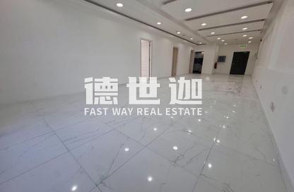 Office Space - Studio - 1 Bathroom for rent in Indigo Optima - Indigo Towers - International City - Dubai