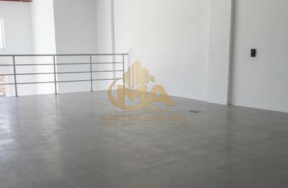 Warehouse - Studio - 1 for rent in Ajman Industrial 1 - Ajman Industrial Area - Ajman