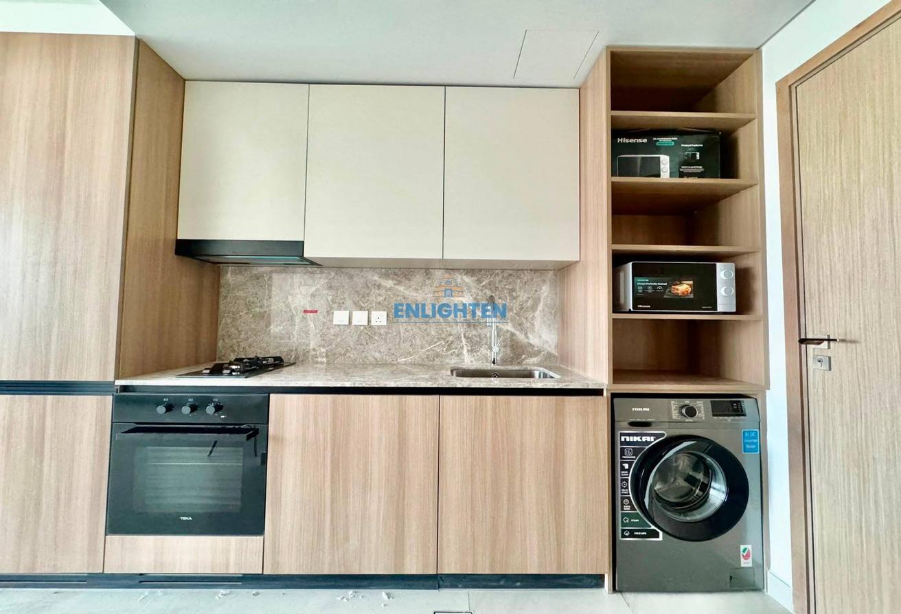 BRAND NEW |SPACIOUS |MODERN |READY TO MOVE photo 12