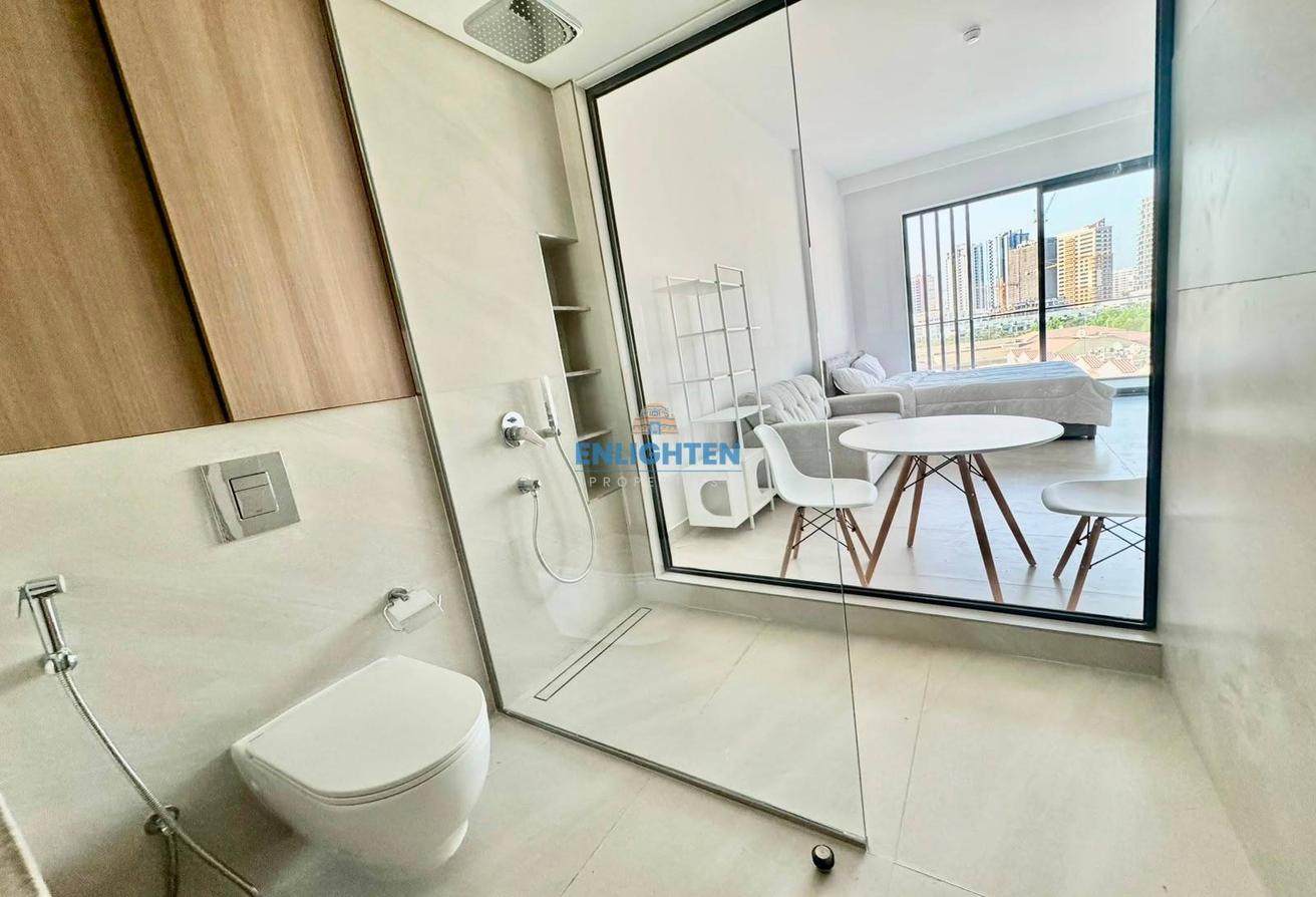 BRAND NEW |SPACIOUS |MODERN |READY TO MOVE photo 16