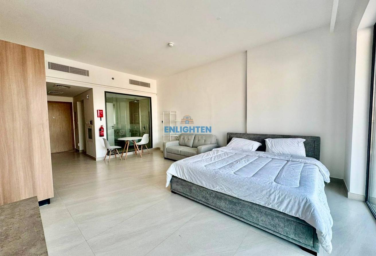 BRAND NEW |SPACIOUS |MODERN |READY TO MOVE photo 6