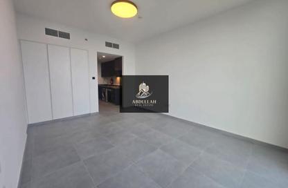 Apartment - Studio - 1 Bathroom for rent in Tiraz 2 - Aljada - Sharjah