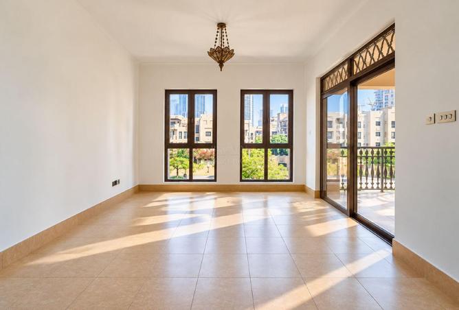 Vacant Corner 1BR | Kamoon, Old Town