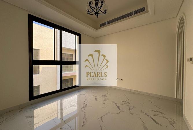 126115829 - Property Image 2