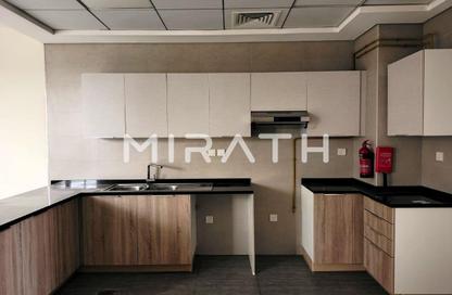 Apartment - 1 Bedroom - 2 Bathrooms for rent in Jumeirah Apartments - Jumeirah 1 - Jumeirah - Dubai