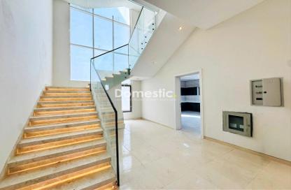 Villa - 4 Bedrooms - 6 Bathrooms for rent in Al Aweer 1 - Al Aweer - Dubai