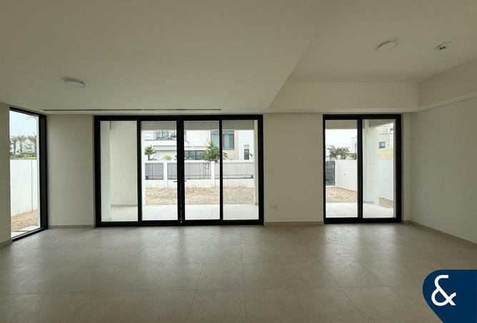 68670039 - صورة العقار 3