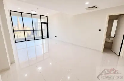 Whole Building for rent in Muweileh Community - Muwaileh Commercial - Sharjah