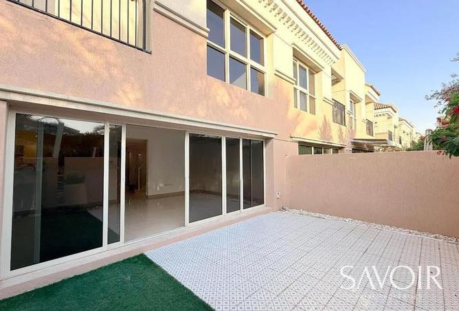 94013833 - Property Main Image
