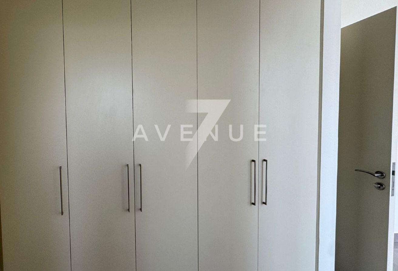 Corner Unit | Brand New | Vacant photo 17