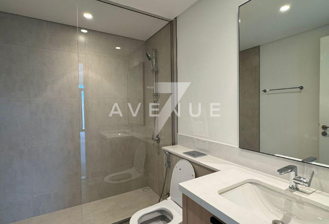 Corner Unit | Brand New | Vacant photo 20