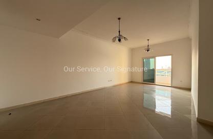 Apartment - 3 Bedrooms - 3 Bathrooms for rent in New Al Taawun Road - Al Taawun - Sharjah