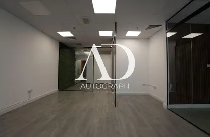 Office Space - Studio - 1 Bathroom for rent in Capital Golden Tower - Business Bay - Dubai