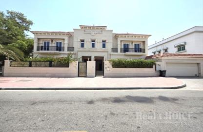 Villa - 5 - 7 for rent in Jumeirah 1 - Jumeirah - Dubai