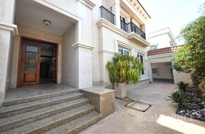 Villa - 5 - 7 for rent in Jumeirah 1 - Jumeirah - Dubai