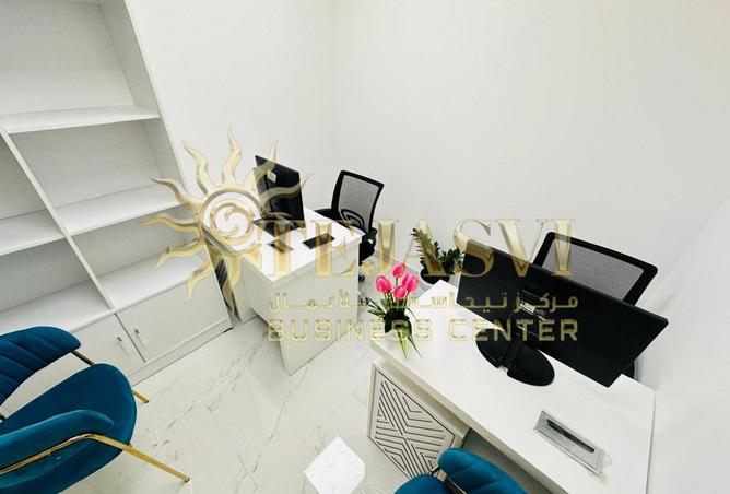 76180402 - Property Image 2