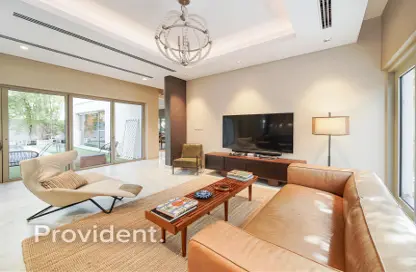 فيلا - 5 غرف نوم - 6 حمامات للبيع في فلل ديستريكت وان - المنطقة وان - مدينة الشيخ محمد بن راشد - دبي