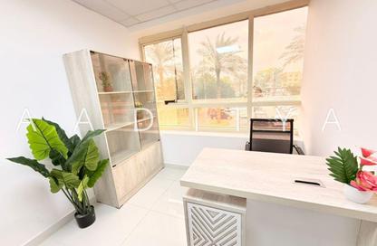 Office Space - Studio - 1 Bathroom for rent in Silver Home Building - Hor Al Anz - Deira - Dubai