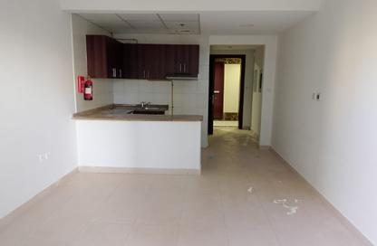 Apartment - Studio - 1 Bathroom for rent in Global Golf Residences 2 - Dubai Sports City - Dubai Apartment - Studio - 1 Bathroom for rent in Global Golf Residences 2 - Dubai Sports City - Dubai