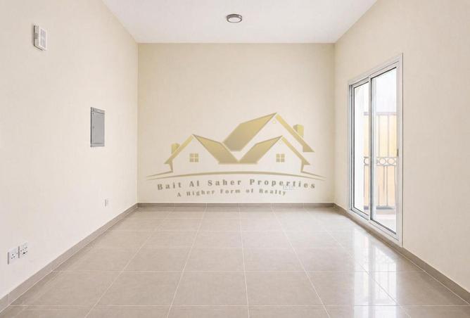 82823095 - Property Image 3