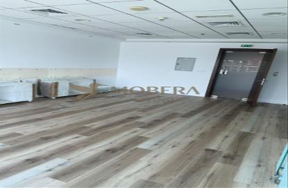Office Space - Studio - 1 Bathroom for rent in The Burlington - Business Bay - Dubai