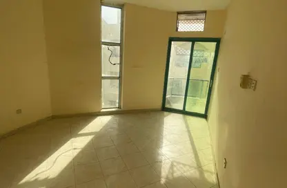 شقة - 2 غرف نوم - 2 حمامات للايجار في المجاز 1 - المجاز - الشارقة