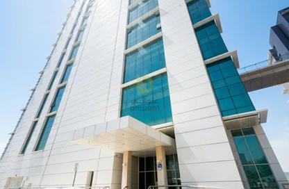 Apartment - 2 Bedrooms - 3 Bathrooms for rent in RAK Tower - Marina Square - Al Reem Island - Abu Dhabi
