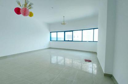 Apartment - 1 Bedroom - 2 Bathrooms for rent in Al Mamzar - Al Mamzar - Sharjah - Sharjah Apartment - 1 Bedroom - 2 Bathrooms for rent in Al Mamzar - Al Mamzar - Sharjah - Sharjah