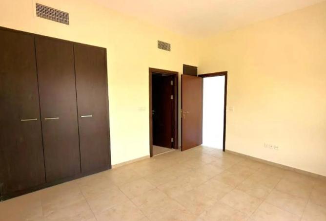 88745205 - Property Image 2