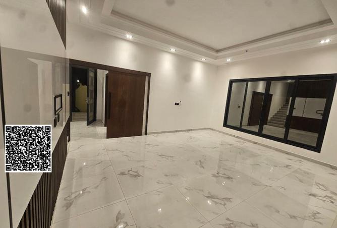 68290485 - Property Image 3