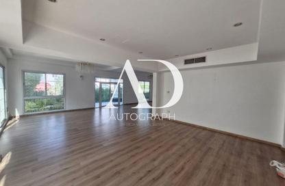 Villa - 5 - 5 for rent in Jumeirah 1 Villas - Jumeirah 1 - Jumeirah - Dubai Villa - 5 - 5 for rent in Jumeirah 1 Villas - Jumeirah 1 - Jumeirah - Dubai
