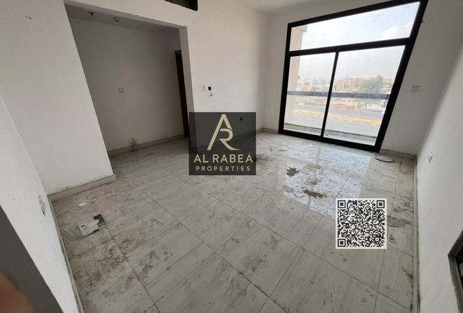 56950429 - Property Image 2