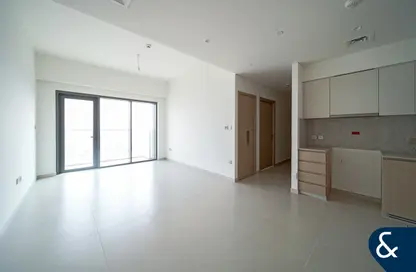 Apartment - 2 Bedrooms - 2 Bathrooms for rent in Burj Royale - Downtown Dubai - Dubai