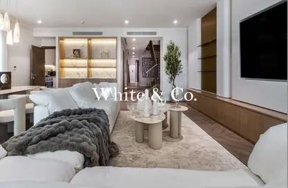 Villa - 5 Bedrooms - 5 Bathrooms for sale in Sur La Mer 1 - Sur La Mer - La Mer - Jumeirah - Dubai