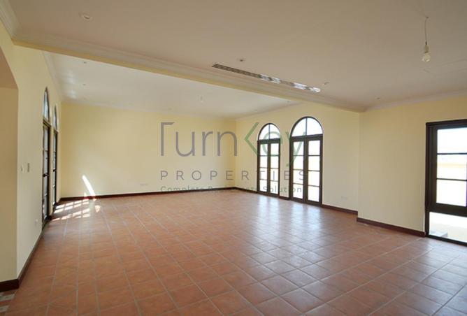 80704135 - Property Image 3