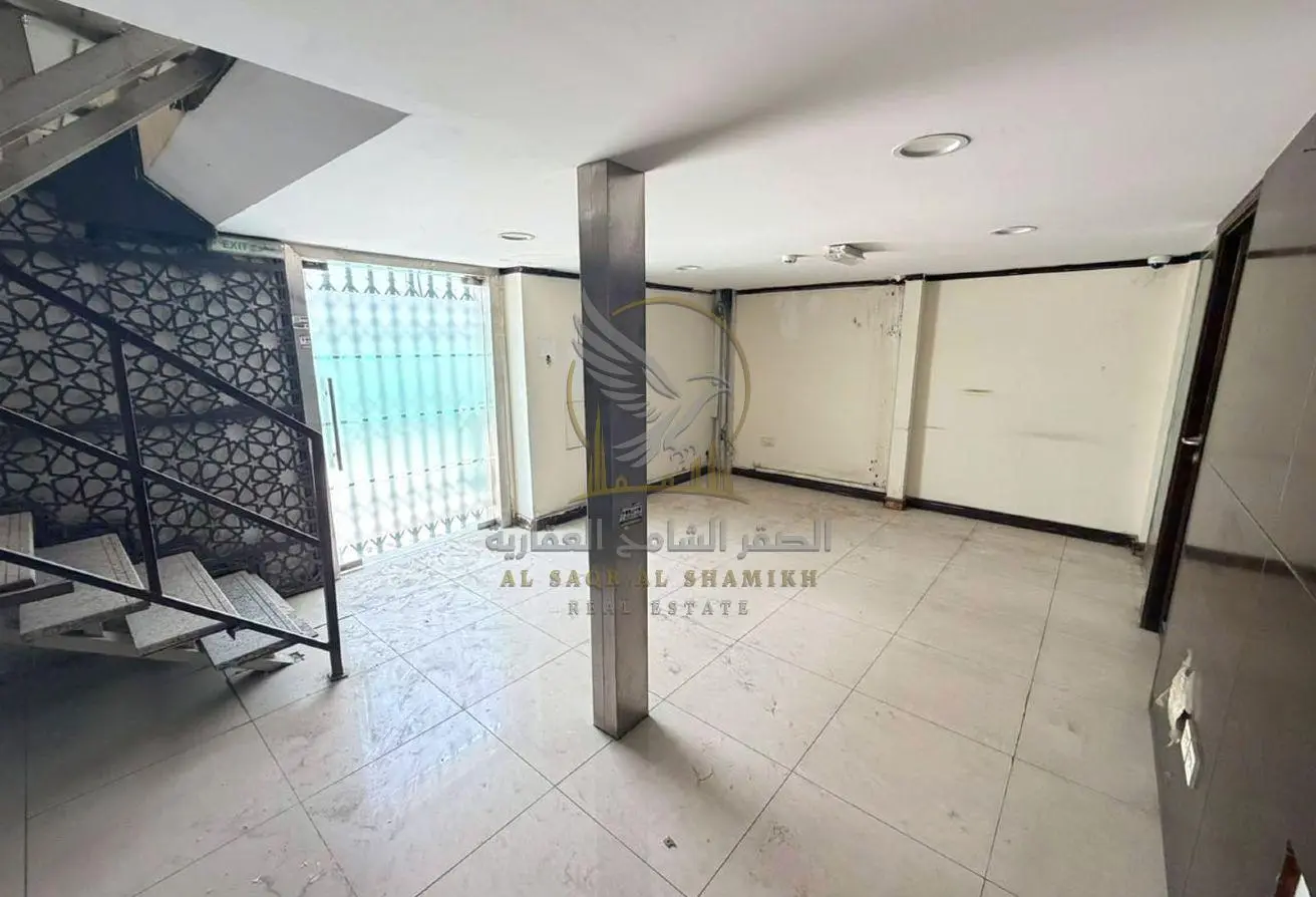 163274455 - Property Main Image