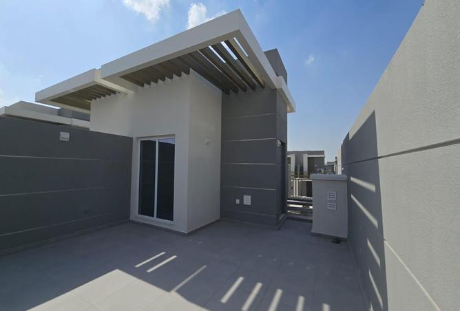 104252028 - Property Image 3