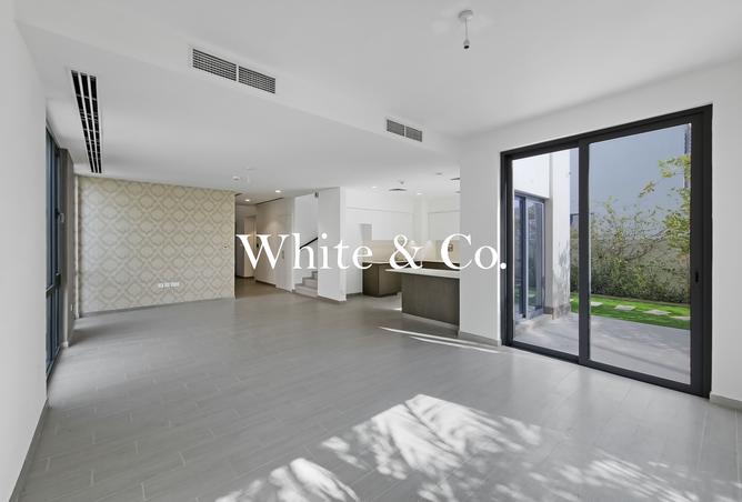 Vacant | Standalone Villa |Golf Community
