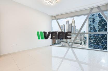 Apartment - 1 Bedroom - 2 Bathrooms for rent in Park Towers - DIFC - Dubai