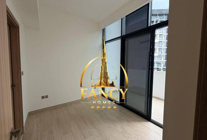 73857687 - Property Image 3