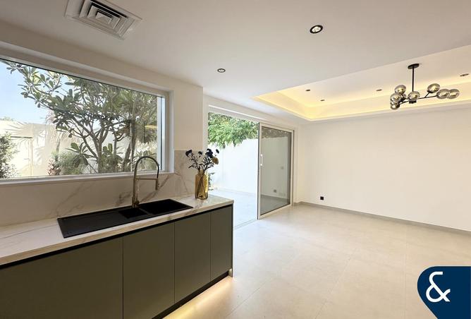 65151484 - Property Image 3