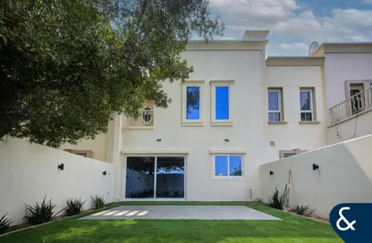 فيلا - 3 غرف نوم - 3 حمامات للايجار في الينابيع 3 - الينابيع - دبي