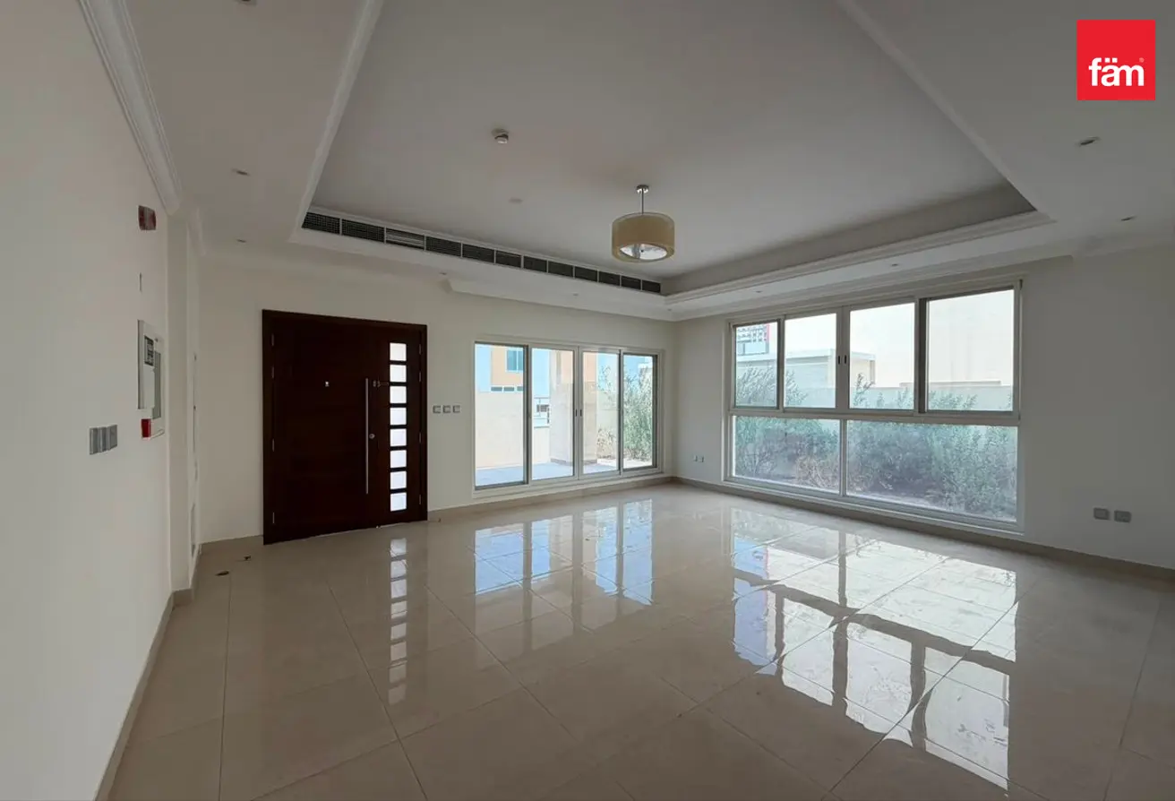 155063766 - Property Main Image
