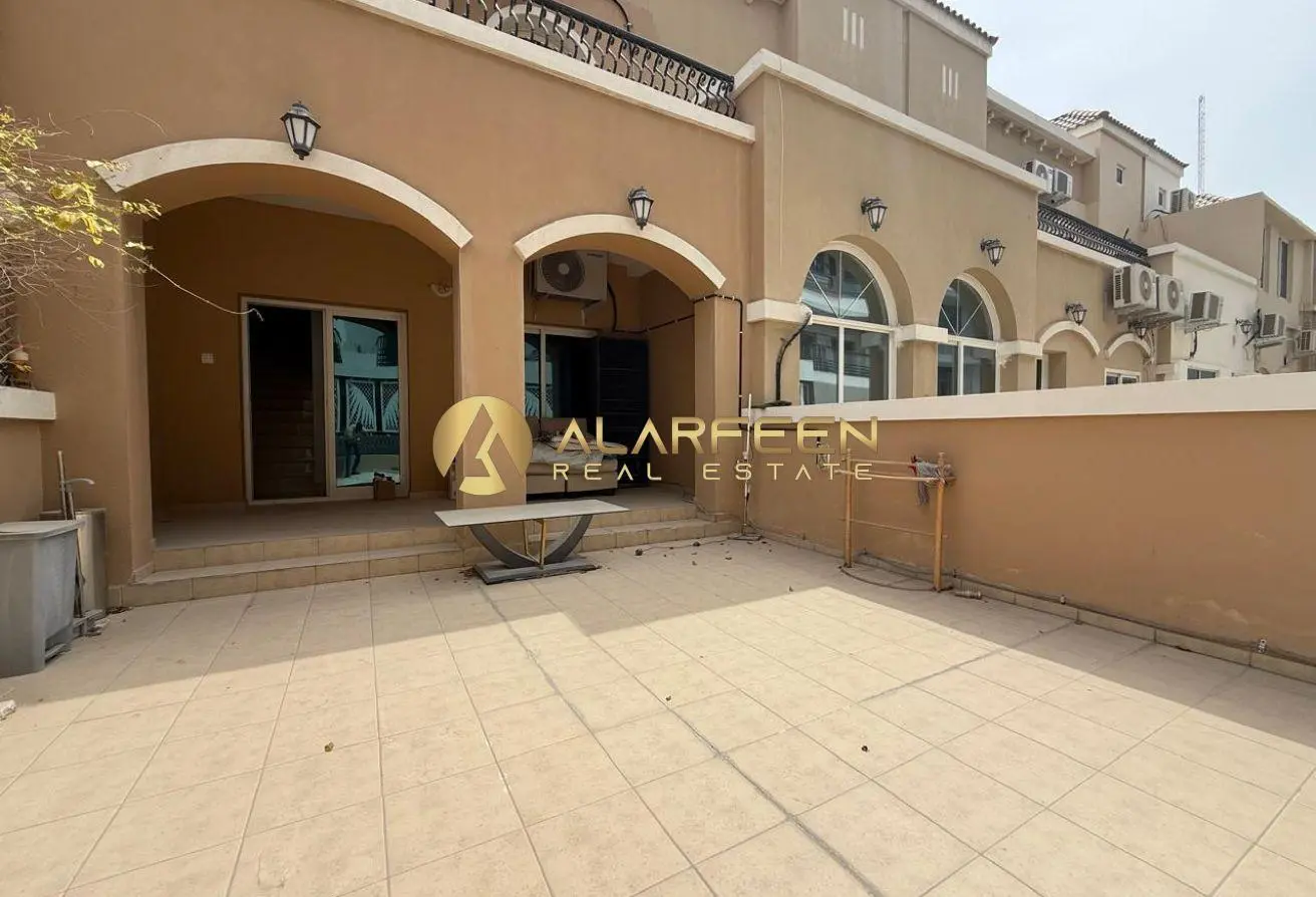 78984648 - Property Main Image