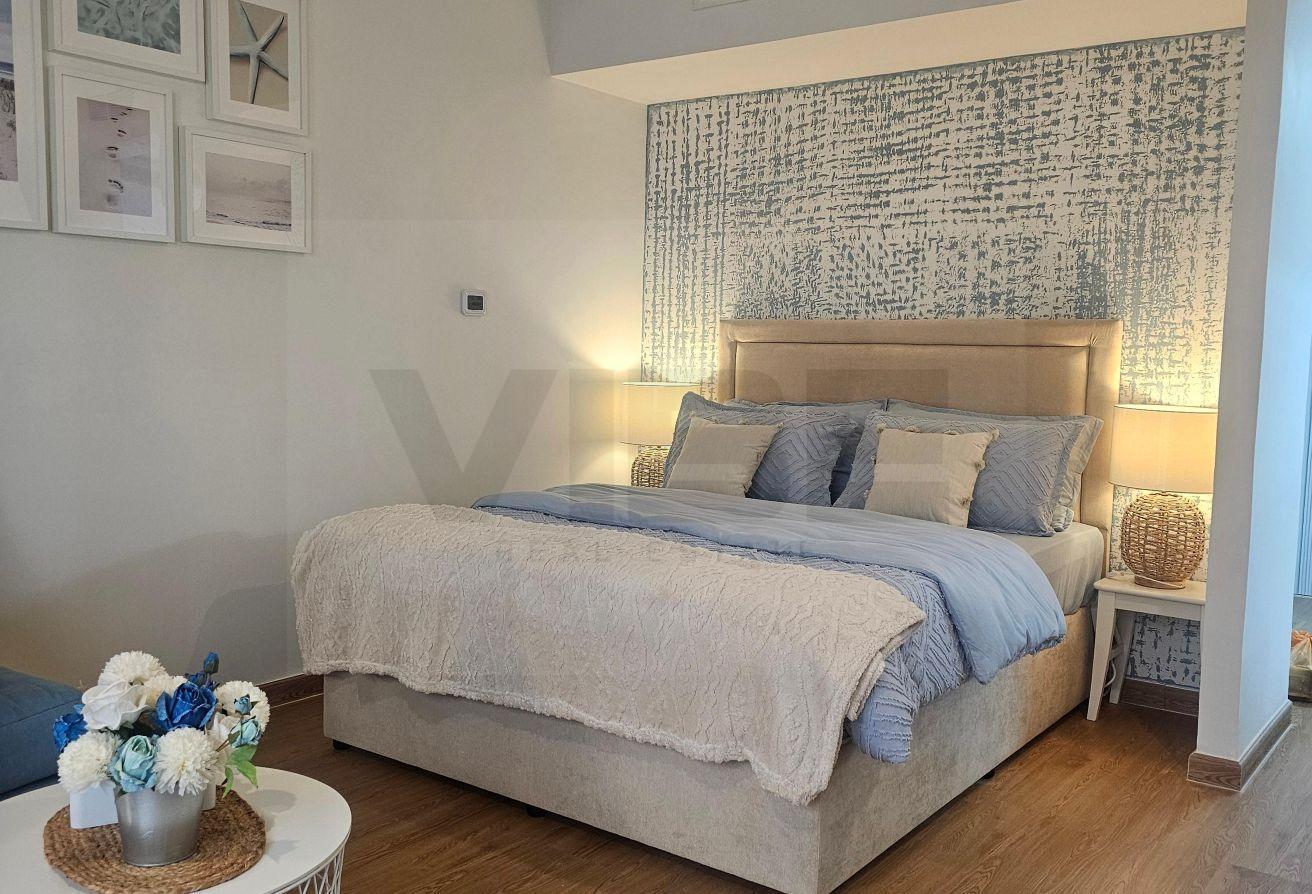 High-Floor Furnished Studio | Bills Included